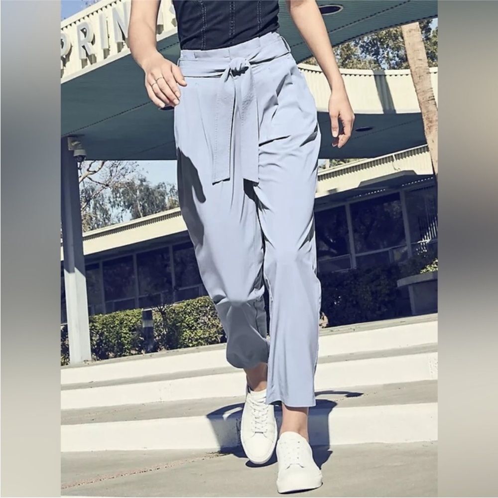 ATHLETA | Light Blue Skyline II Tie Waist Pants Women’s Size 4
